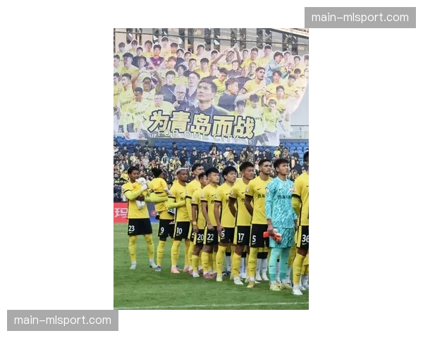 青岛西海岸3球11失球垫底 防守端场均失2.75球联赛最差